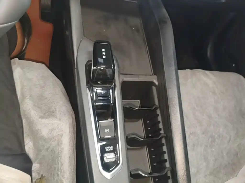 Geely Binrui — миниатюра 14
