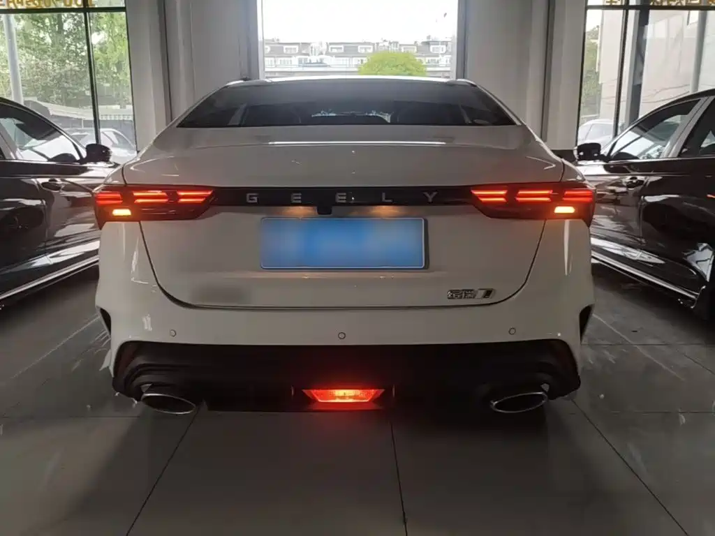 Geely Binrui — миниатюра 6