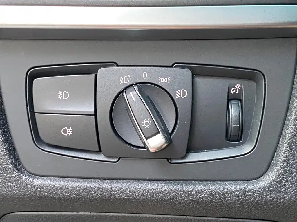 BMW 3 Series — миниатюра 23
