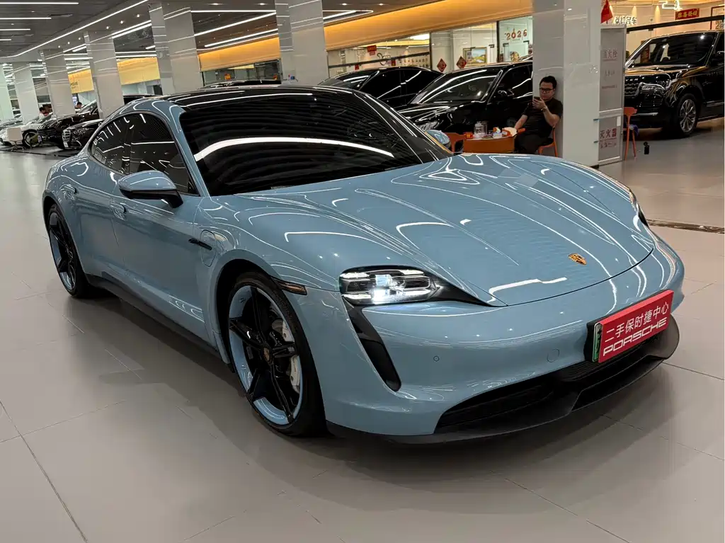 Porsche Taycan 2022 Taycan