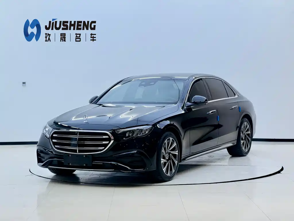 Mercedes-Benz E-Class 2024