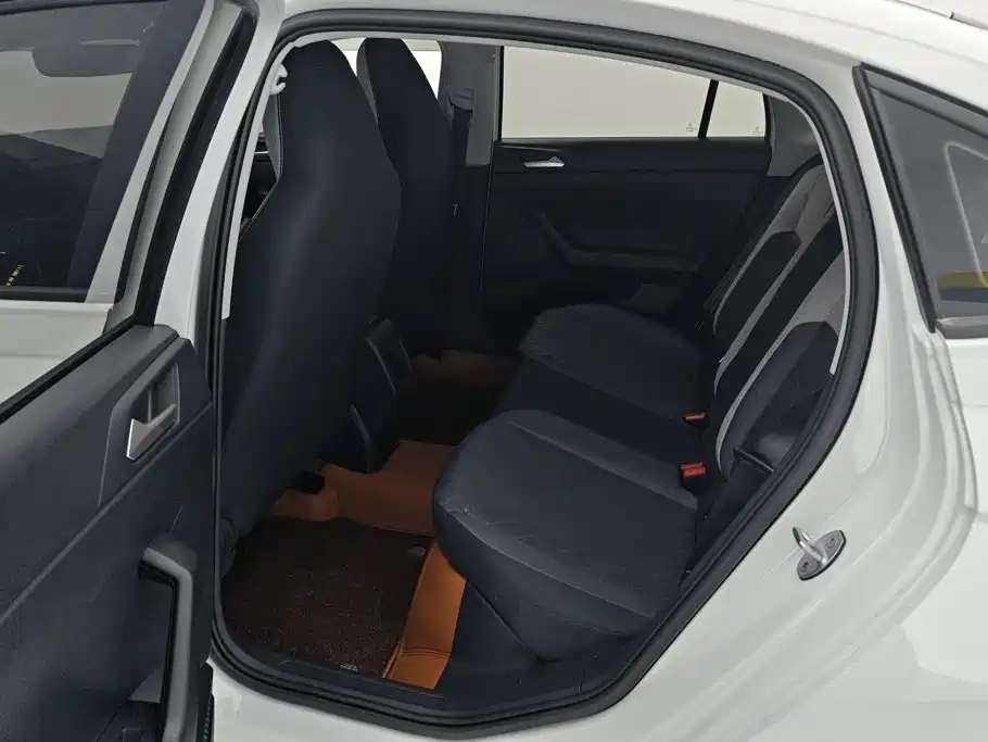 Volkswagen Lavida — миниатюра 11