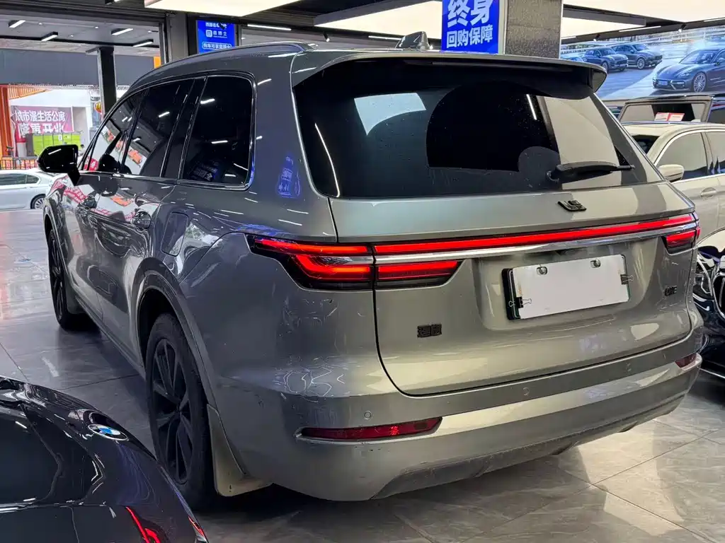 Li Auto Li ONE — миниатюра 13