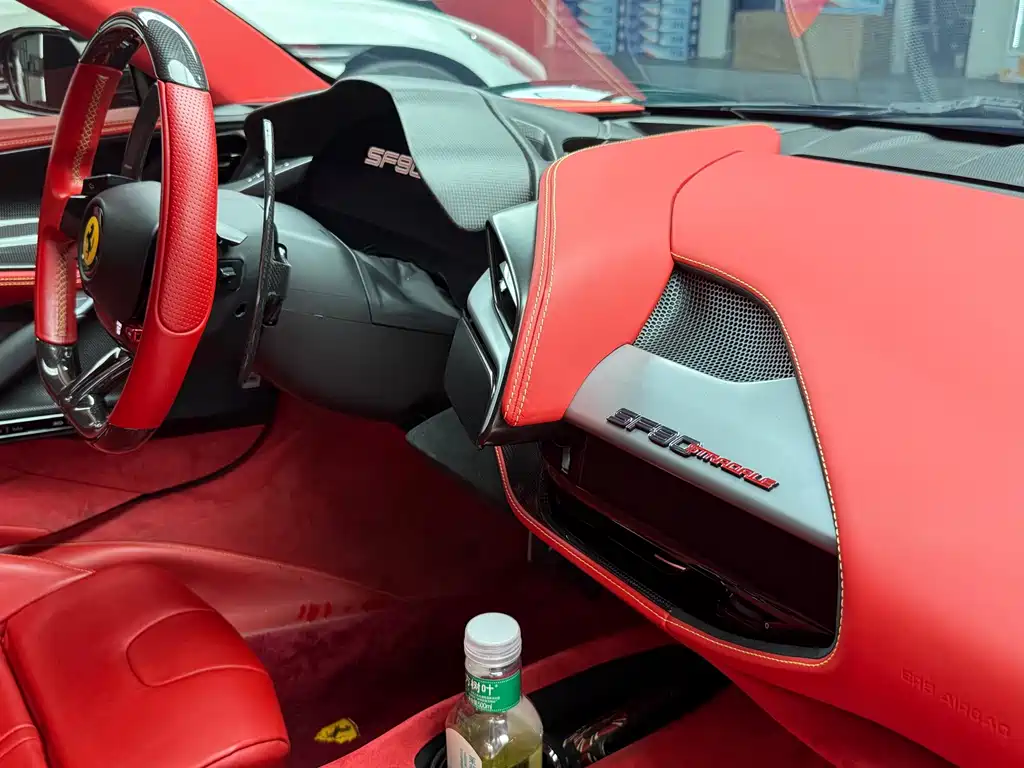 Ferrari SF90 — миниатюра 12