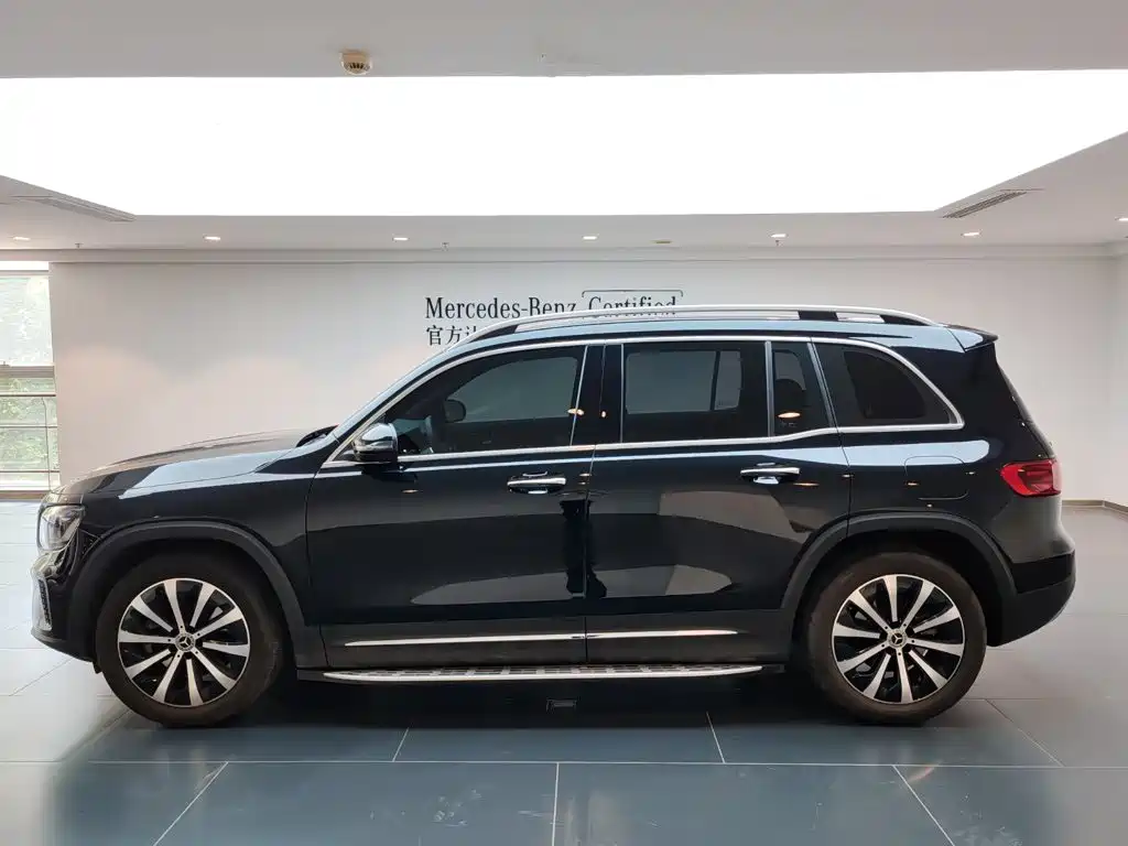 Mercedes-Benz GLB — миниатюра 7
