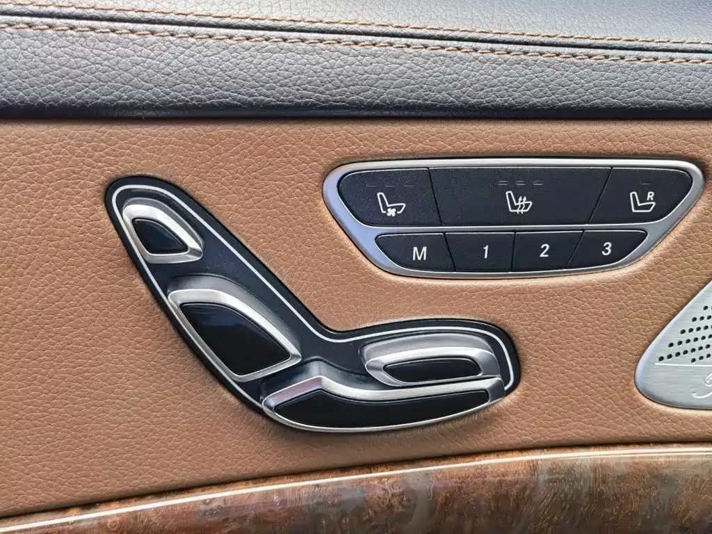 Mercedes-Benz S-Class — миниатюра 40