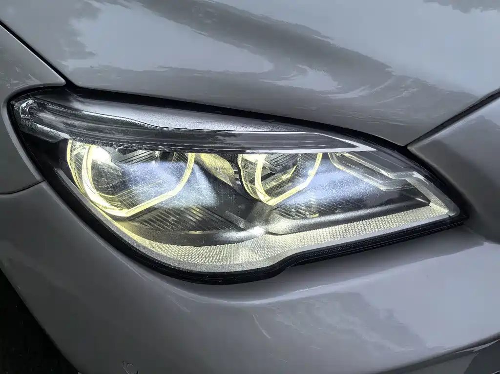 BMW 6 Series — миниатюра 12