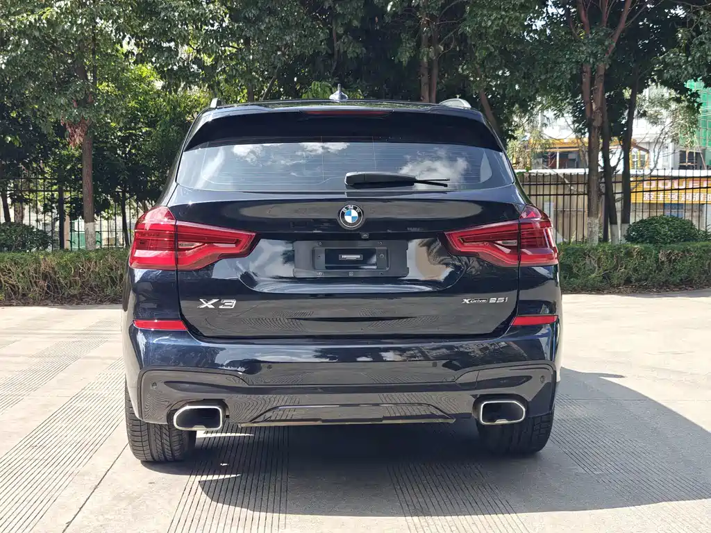 BMW X3 — миниатюра 14