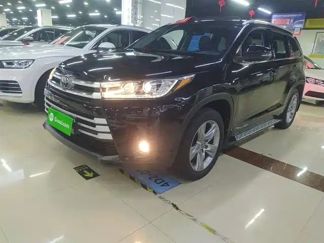 TOYOTA HIGHLANDER 2018