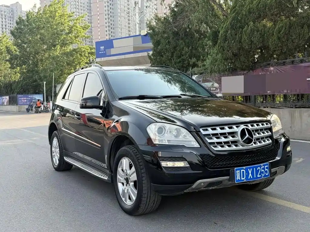 Mercedes-Benz M-Class — миниатюра 3