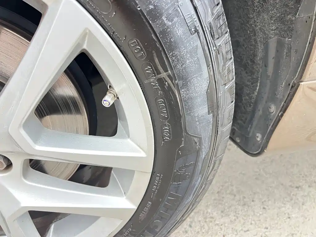 Volvo XC60 — миниатюра 5