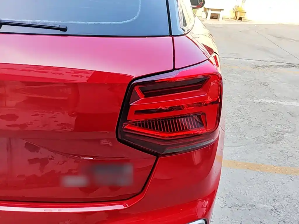 Audi Q2L — миниатюра 8