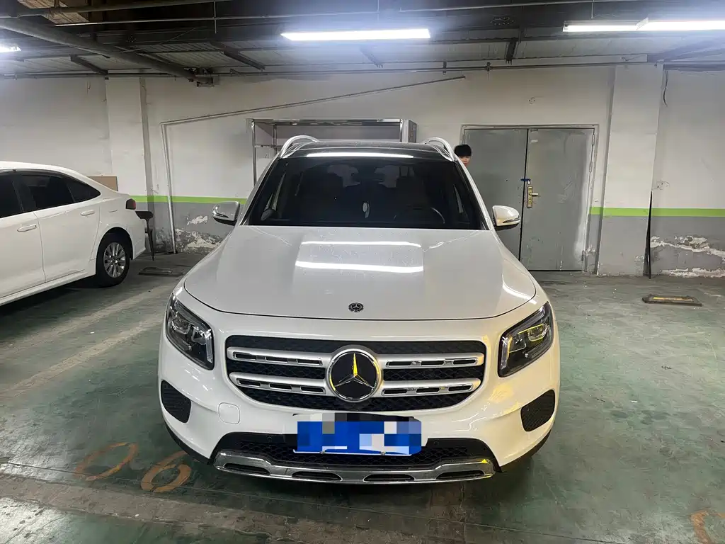 Mercedes-Benz GLB — миниатюра 2