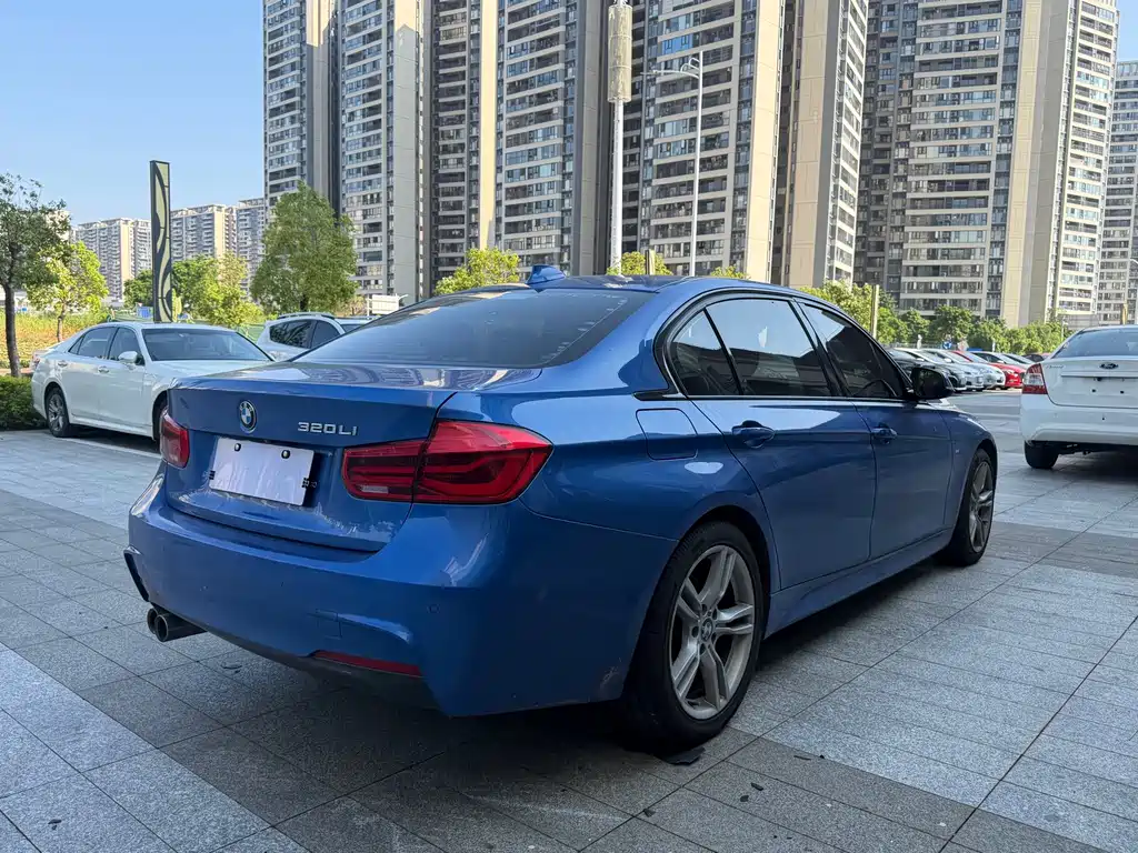 BMW 3 Series — миниатюра 9