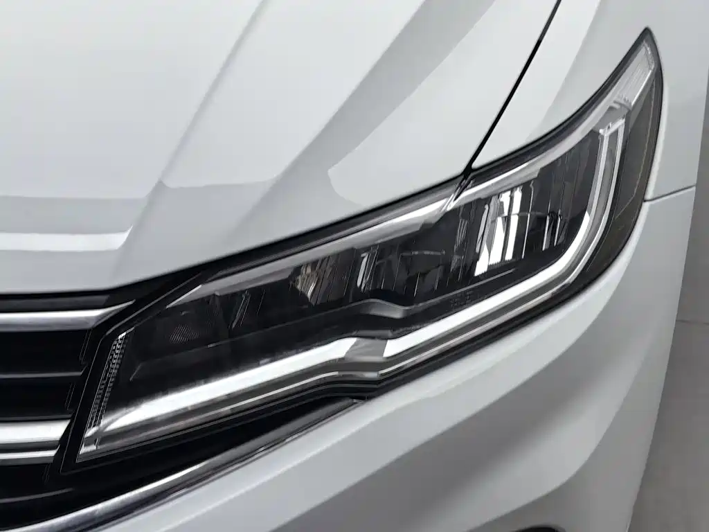 Volkswagen Bora — миниатюра 7