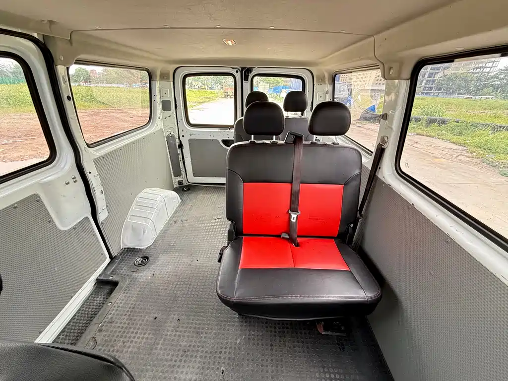 SAIC MAXUS XINTU V80