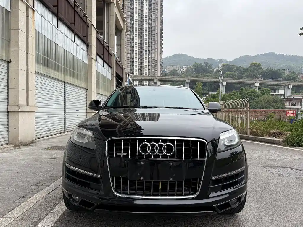 Audi Q7 — миниатюра 2