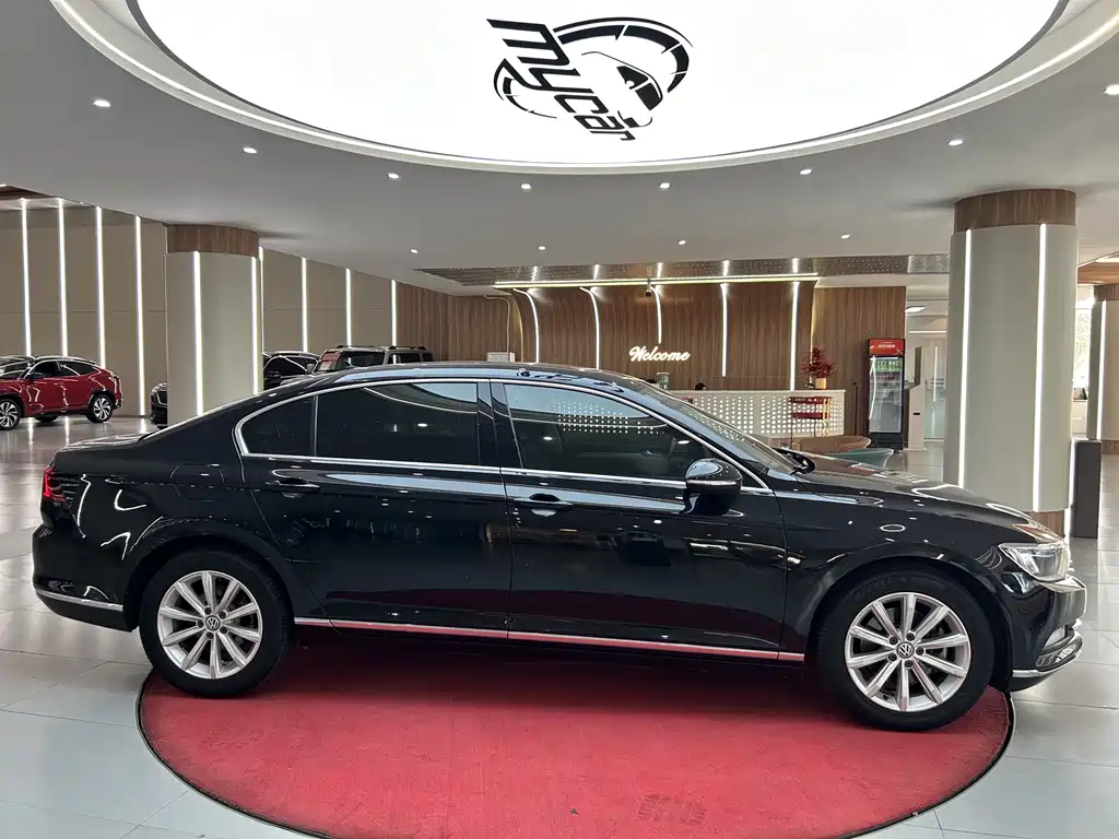 Volkswagen Magotan — миниатюра 4
