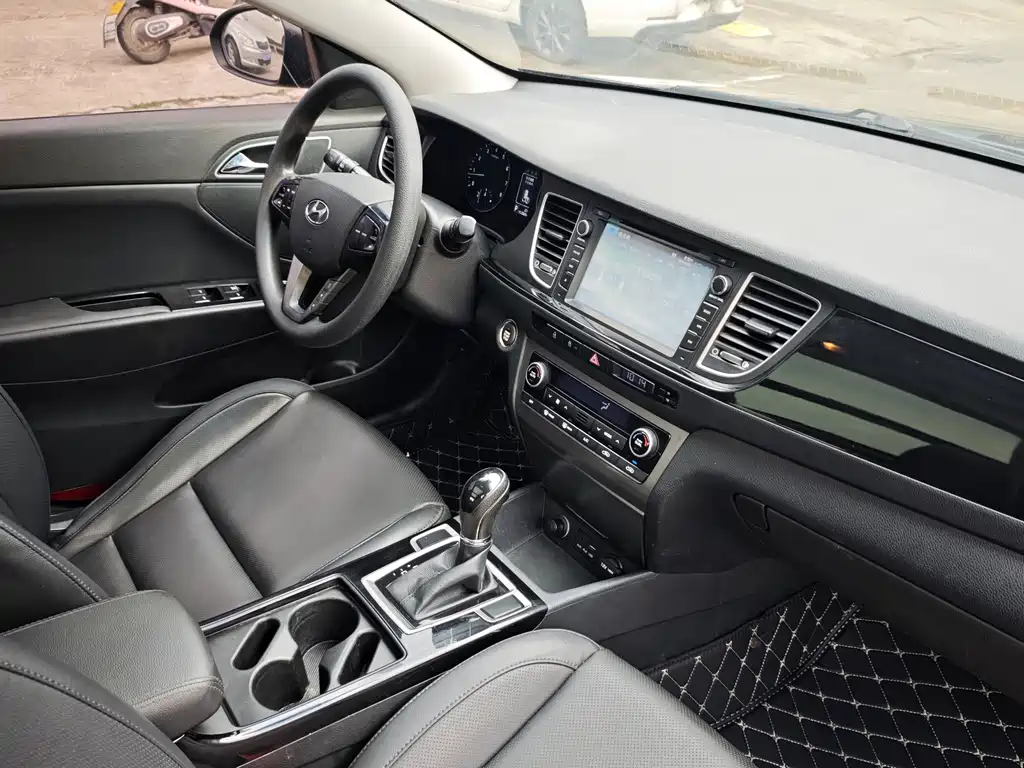 Hyundai Mistra — миниатюра 9
