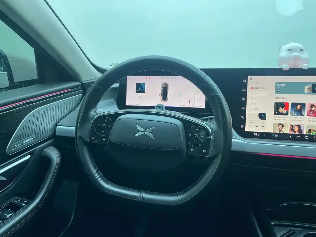 XPeng P7 — миниатюра 7