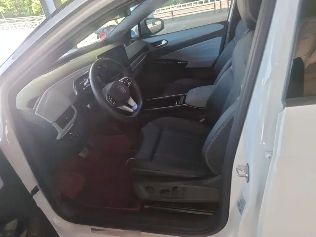 Volkswagen ID.4 X — миниатюра 15