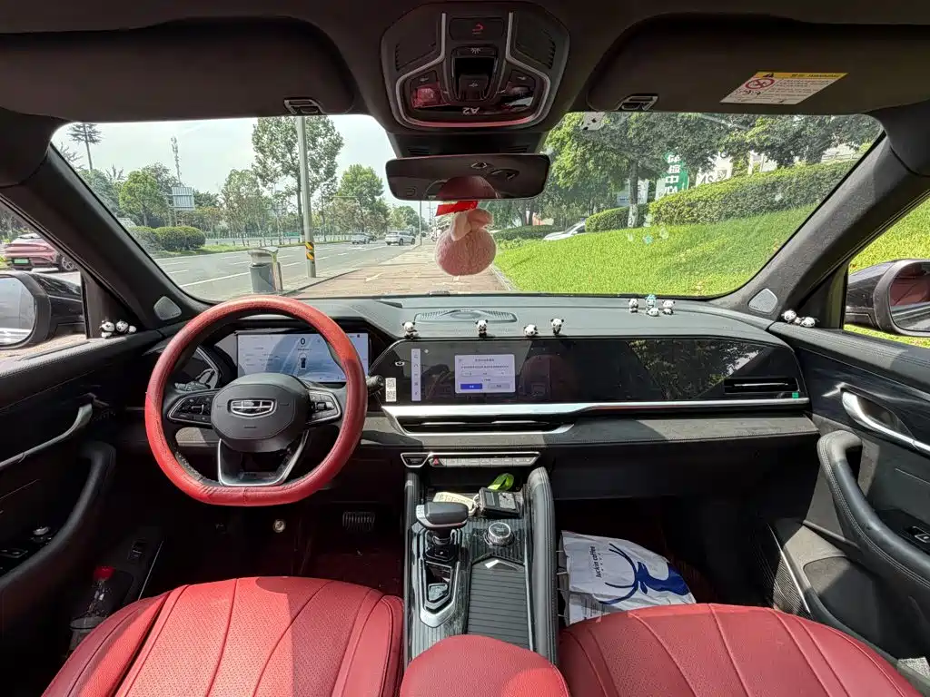 Geely Xingyue L — миниатюра 13