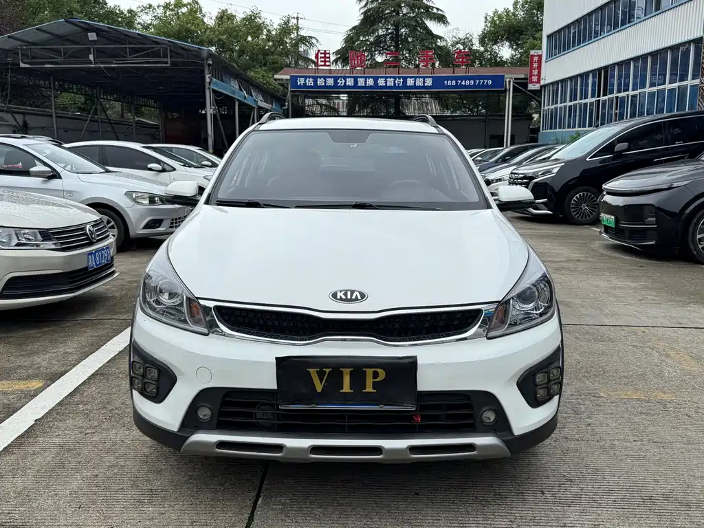 Kia KX Cross — миниатюра 2
