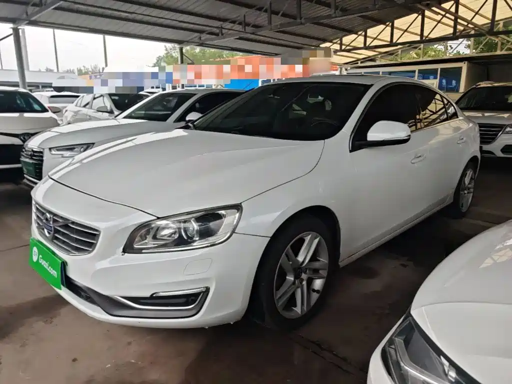 Volvo S60 — миниатюра 2
