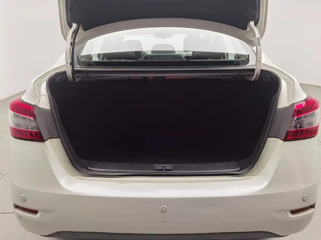 Nissan Sylphy — миниатюра 16