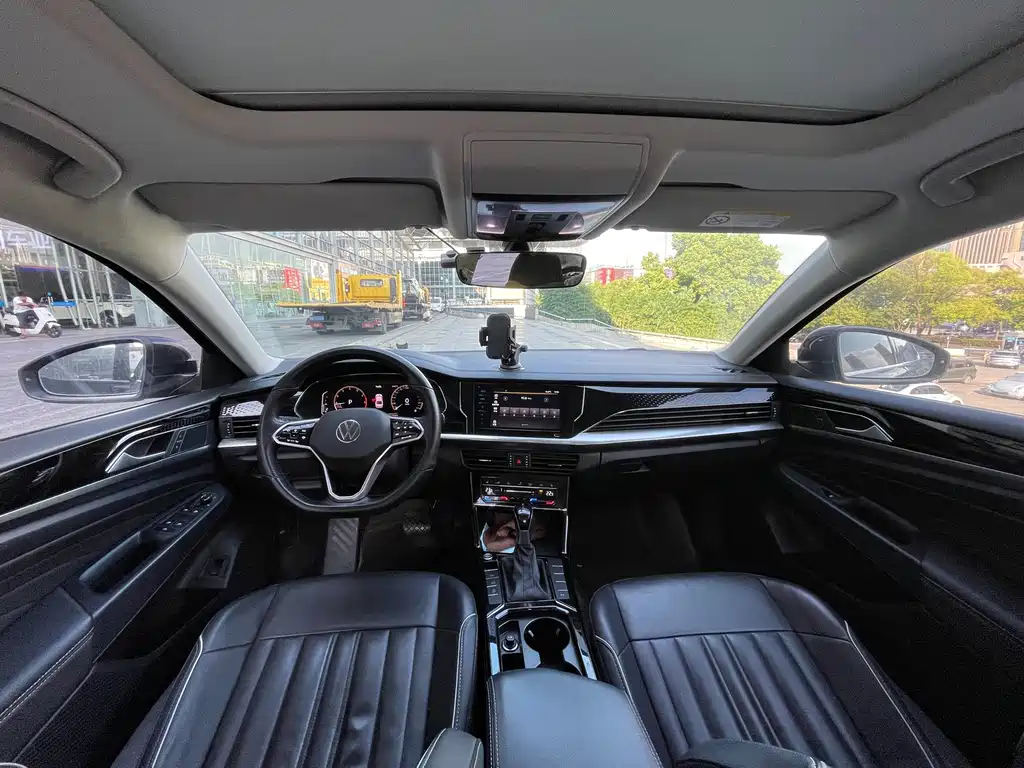 Volkswagen Passat — миниатюра 8