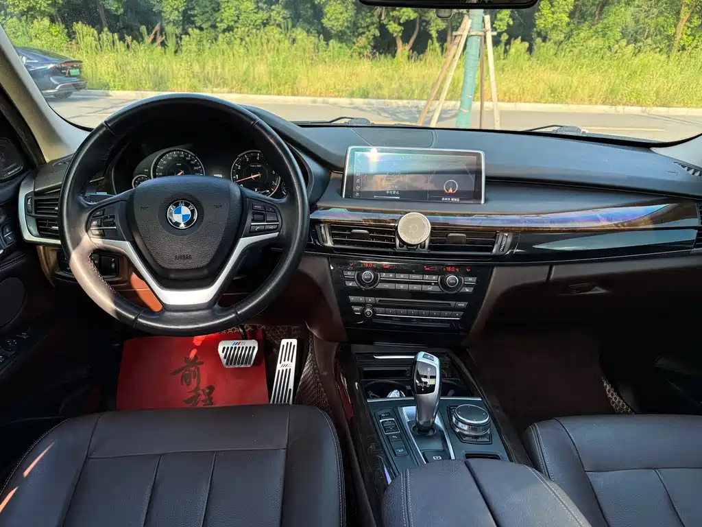 BMW X5 (Import) — миниатюра 9