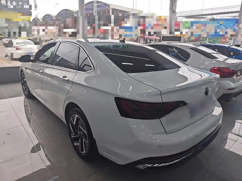Volkswagen Sagitar — миниатюра 5