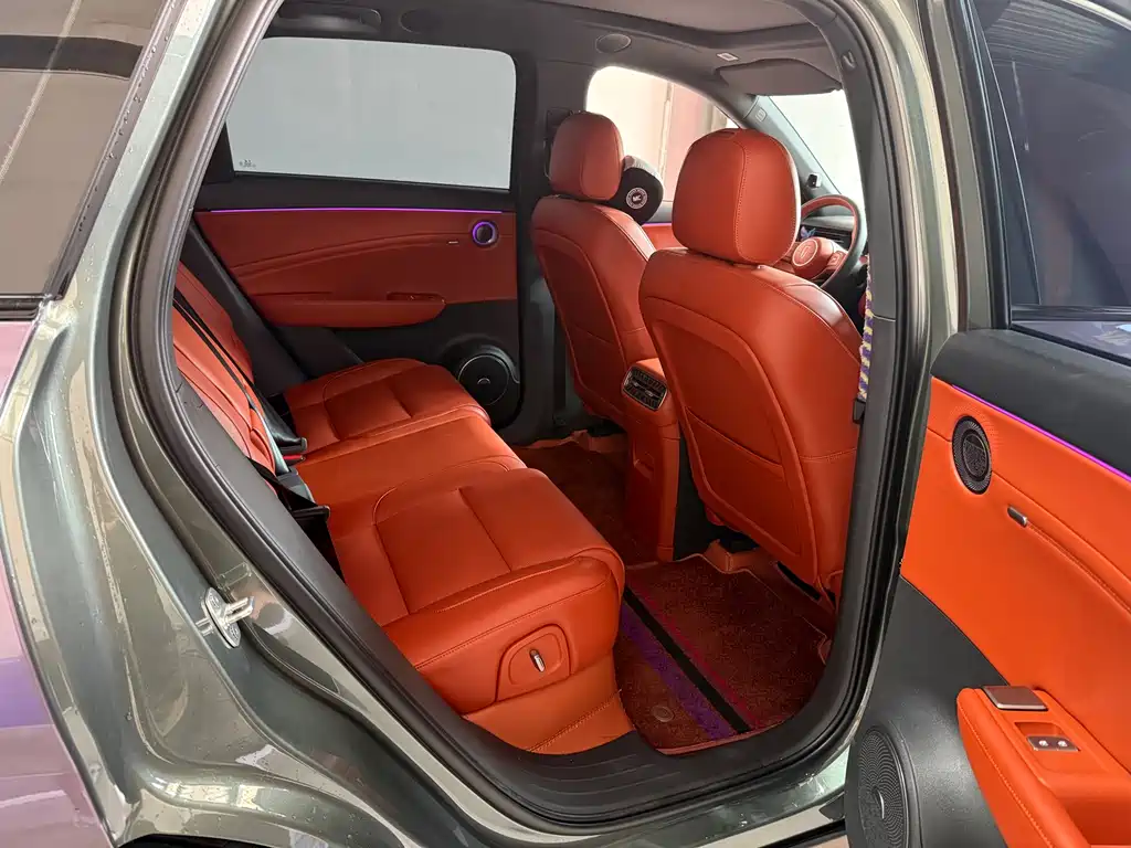 Hongqi HS6 PHEV 2026 145