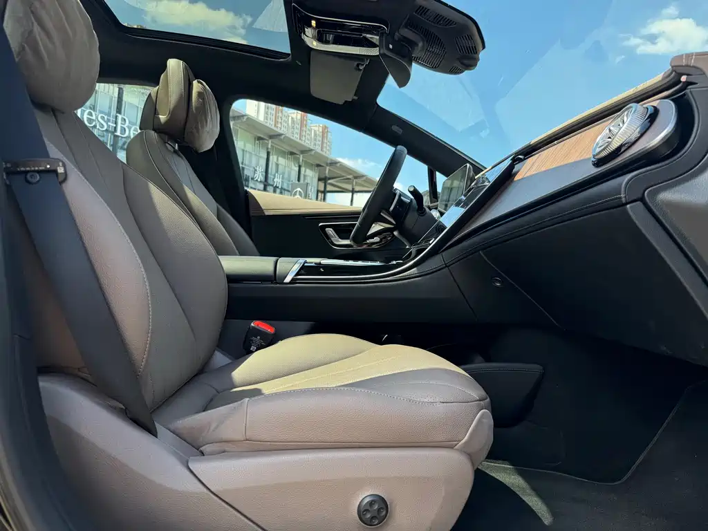 Mercedes-Benz EQE — миниатюра 15