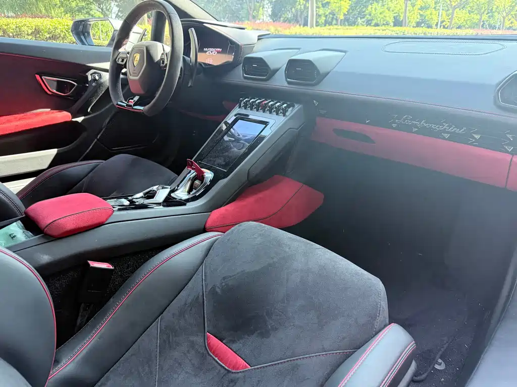Lamborghini Huracán — миниатюра 6