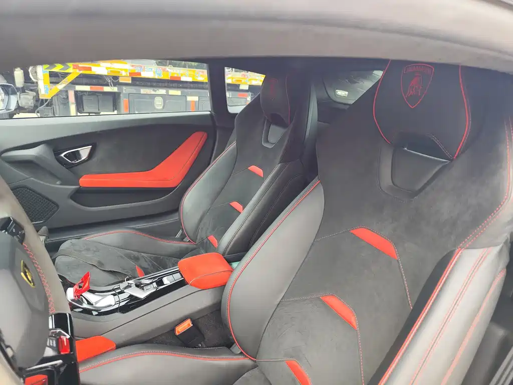 Lamborghini Huracán — миниатюра 11