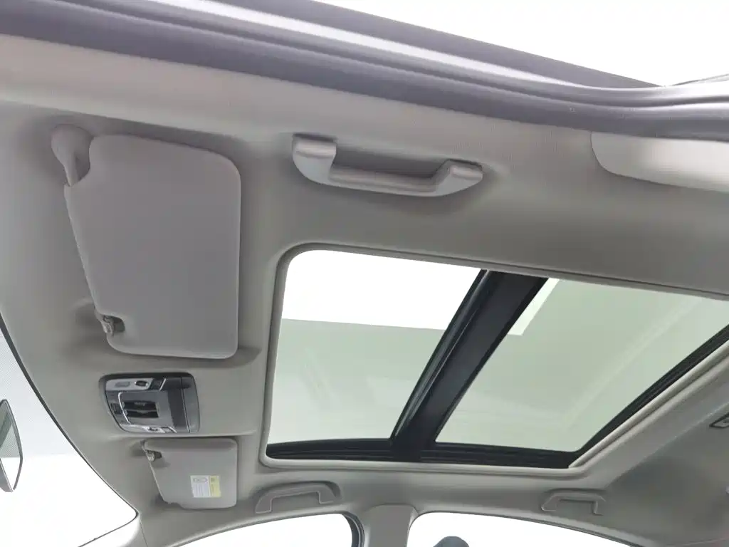 Honda Vezel — миниатюра 14