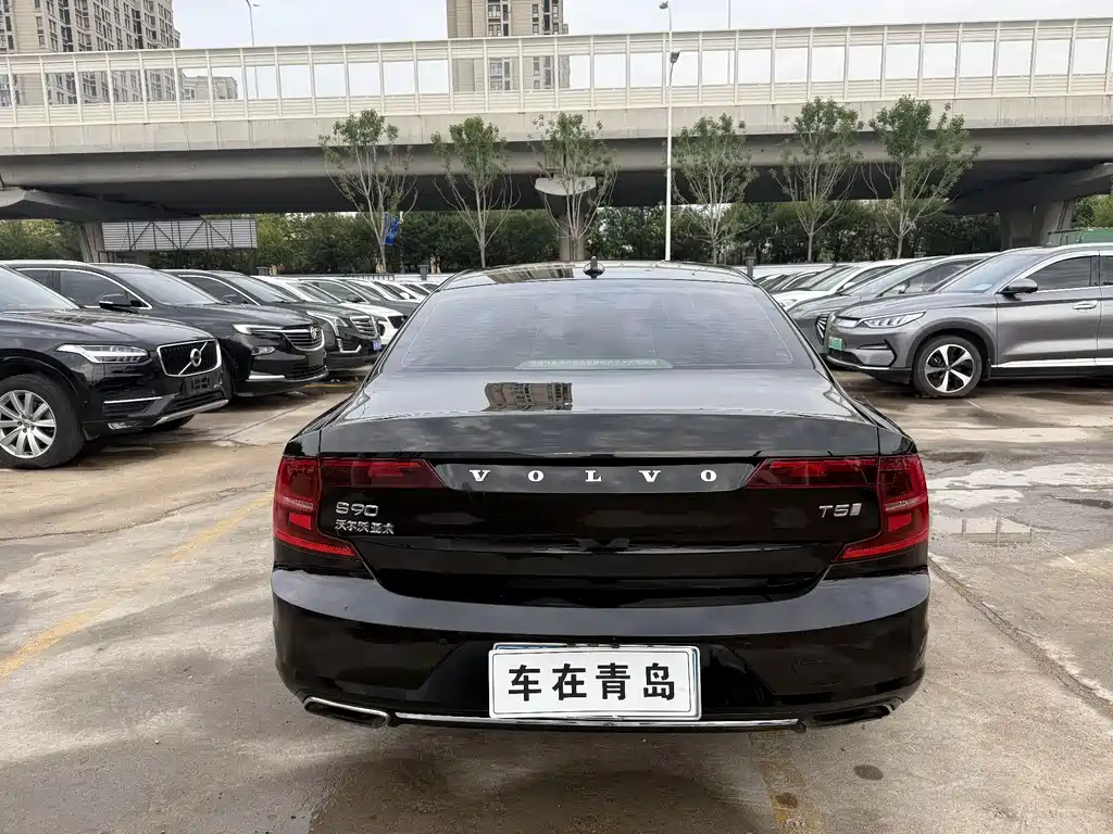 Volvo S90 — миниатюра 14