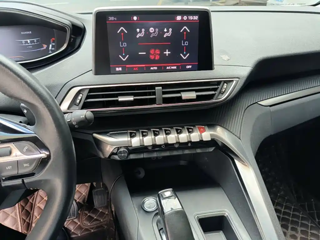 Peugeot 4008 — миниатюра 13