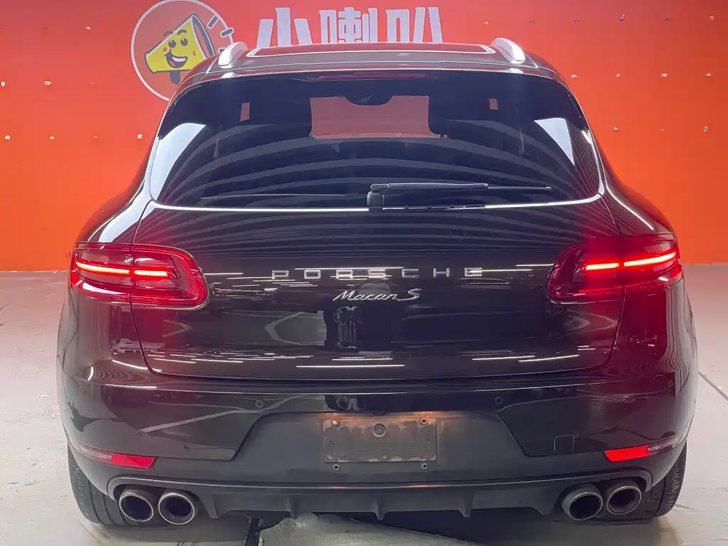 Porsche Macan — миниатюра 5