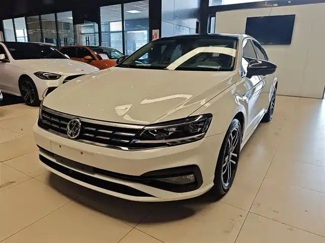 VOLKSWAGEN LINGDU 2021