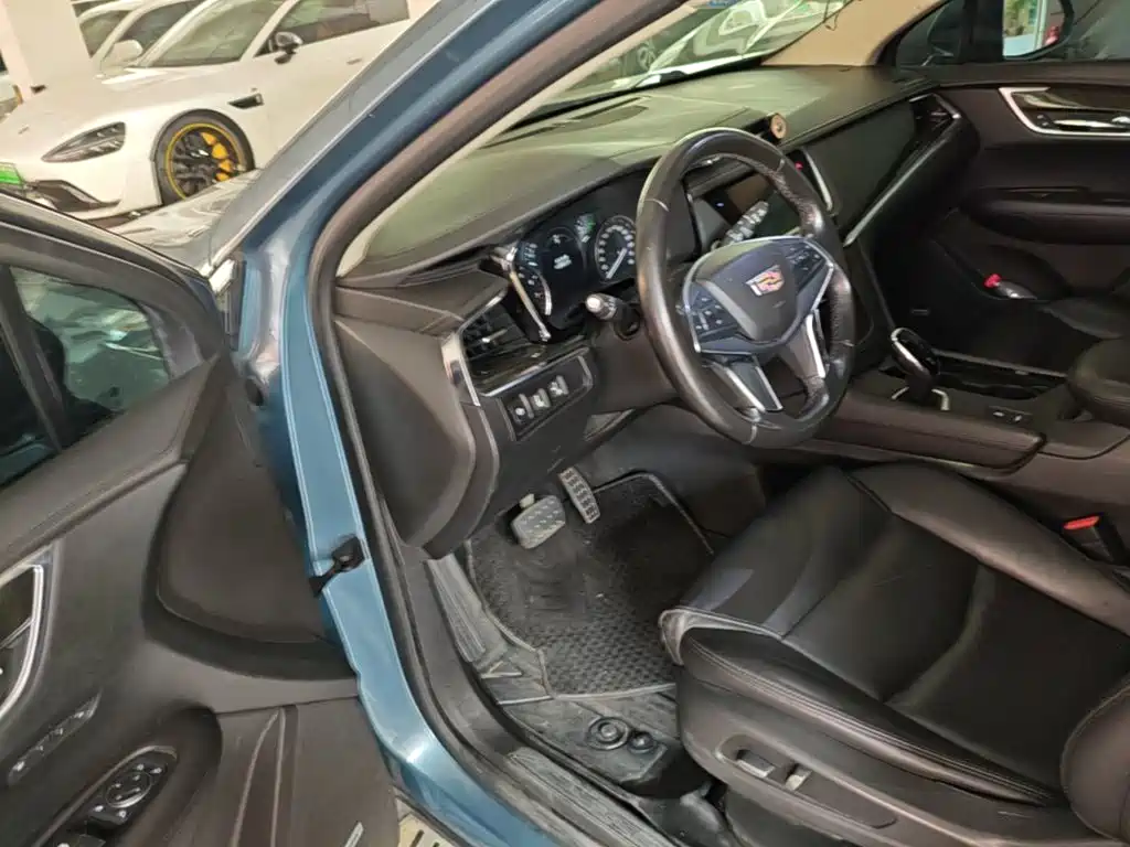 Cadillac XT5 — миниатюра 16