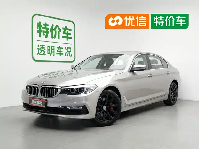 BMW 5-Series 2018 528 Li — фото 1