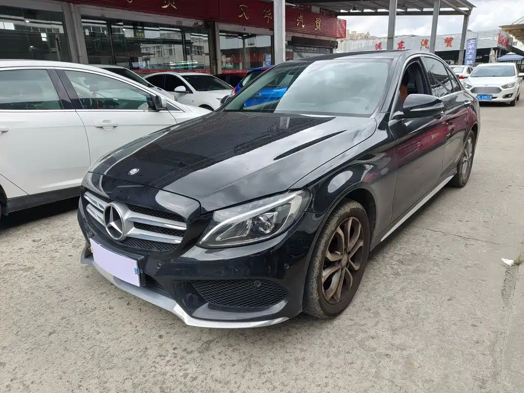 Mercedes-Benz C-Class — миниатюра 2