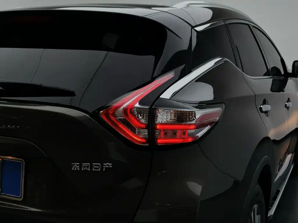 Nissan Murano — миниатюра 10
