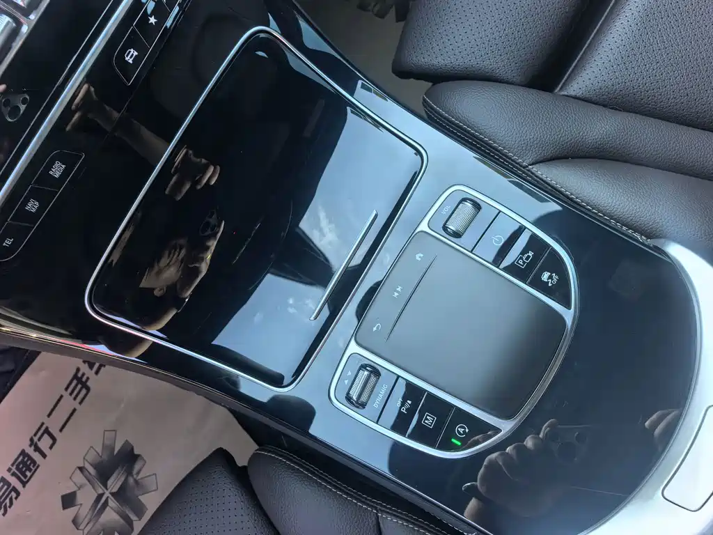 Mercedes-Benz GLC — миниатюра 12