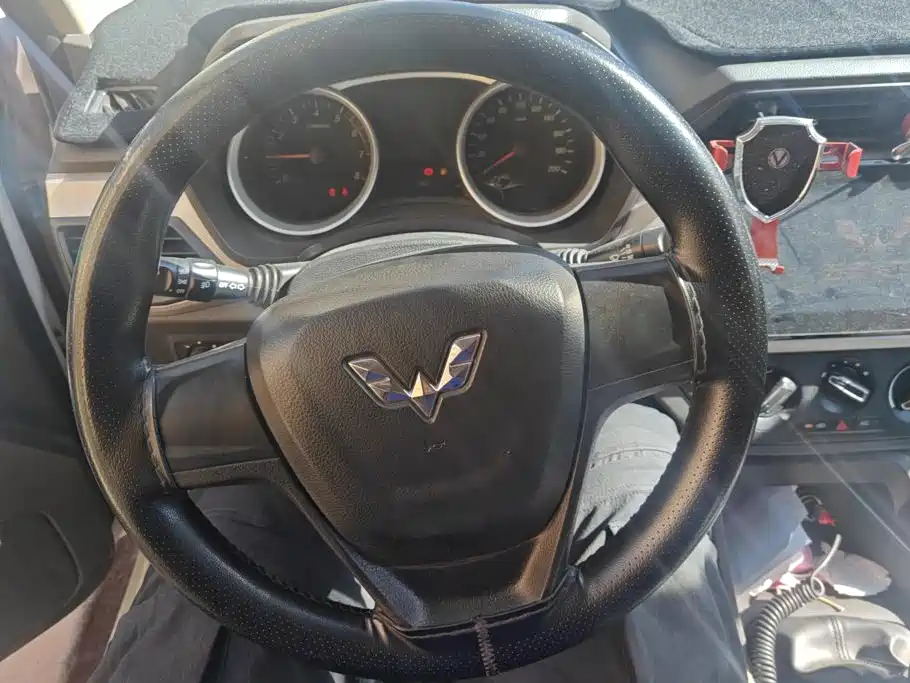 Wuling Hongguang — миниатюра 15
