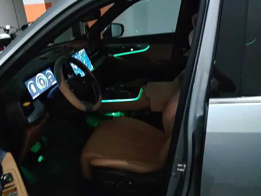 GAC Motor Trumpchi ES9 — миниатюра 9