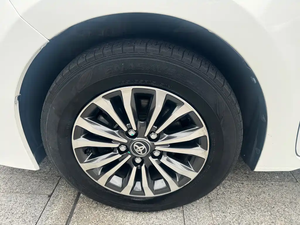 Toyota Corolla — миниатюра 16