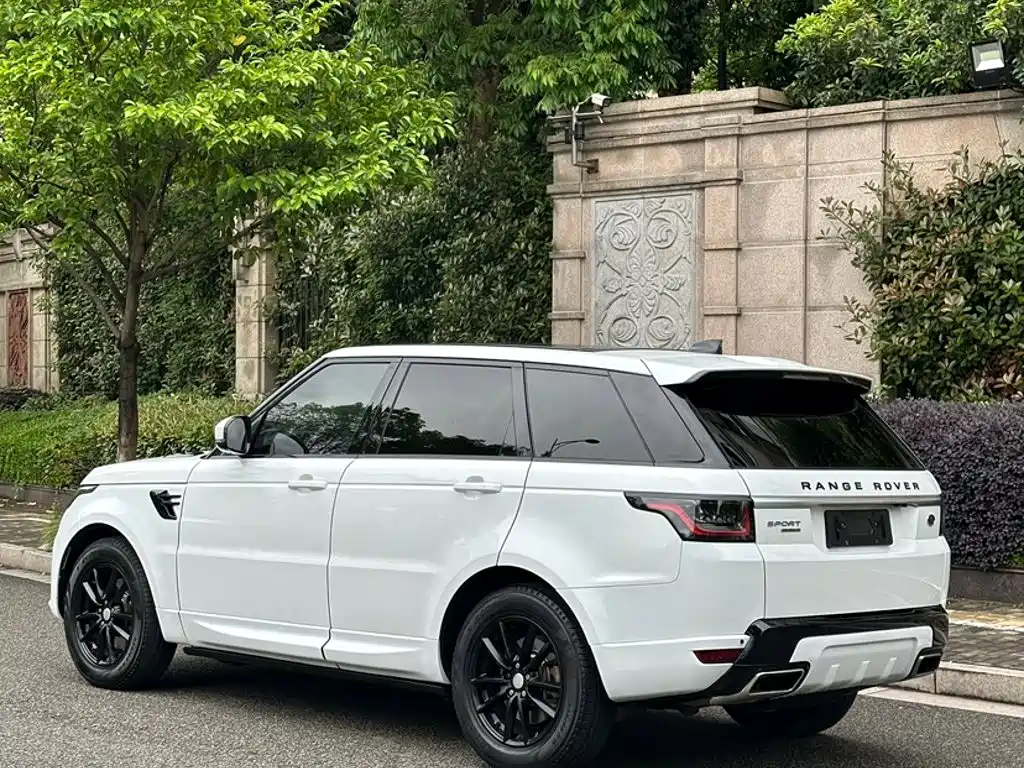 Land Rover Sport — миниатюра 21